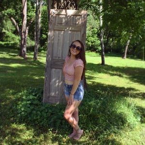 Meet your Posher, Jessica